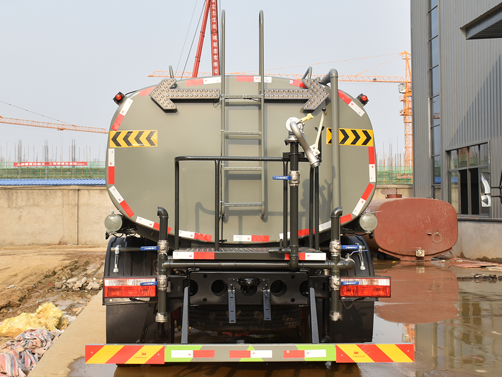 12方D9玉柴165馬力灑水車