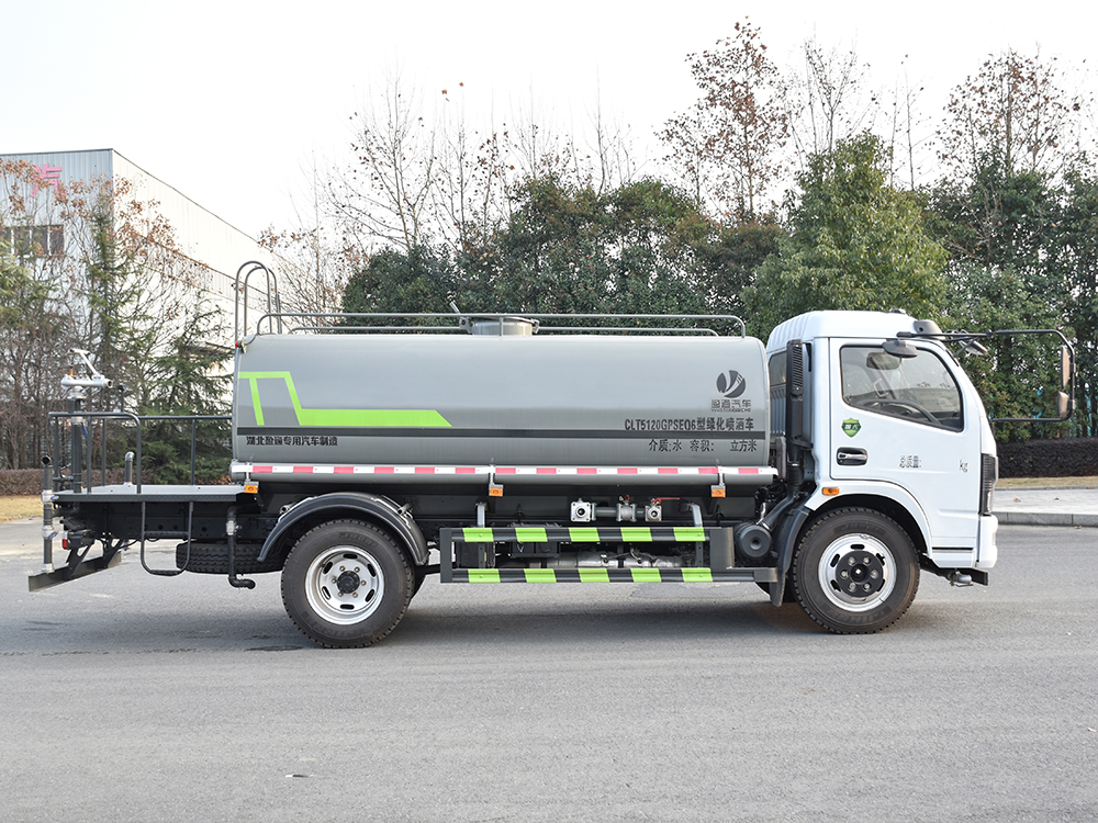 東風(fēng)10噸灑水車